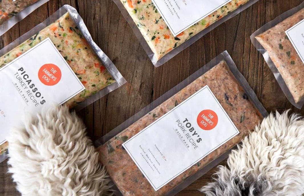 The Farmer's Dog Lawsuit: dog food in measuring cup with packaging in background